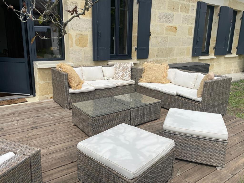 Villa Charmante Echoppe En Pierre Proche Gare Libourne Exterior foto